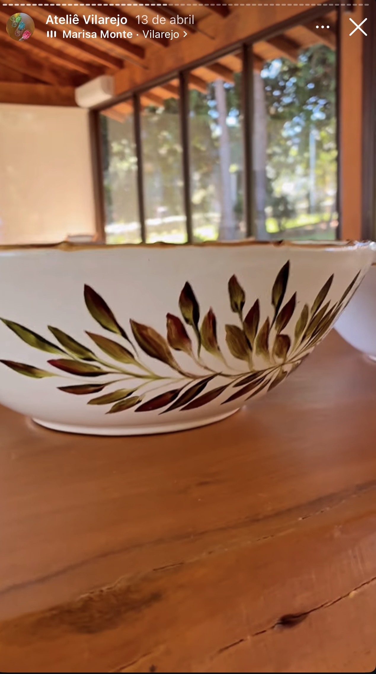 Peça pintada por aluna